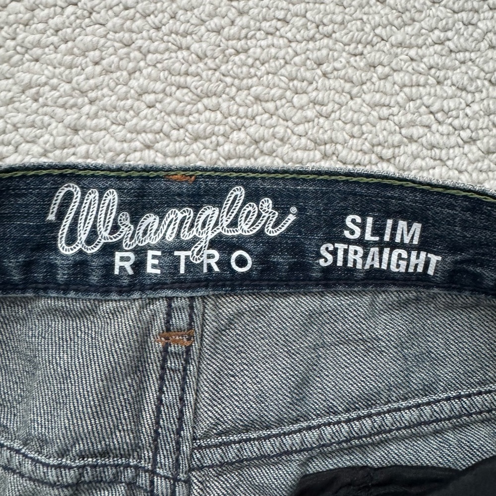 Wrangler Retro Slim Straight Jeans - Picture 4 of 7